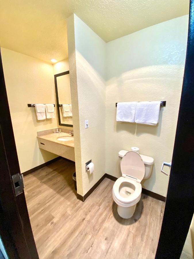 Travelers Inn Elizabeth City Dış mekan fotoğraf