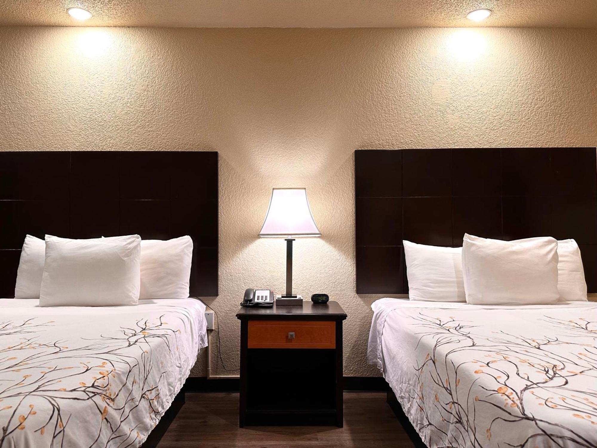 Travelers Inn Elizabeth City Dış mekan fotoğraf
